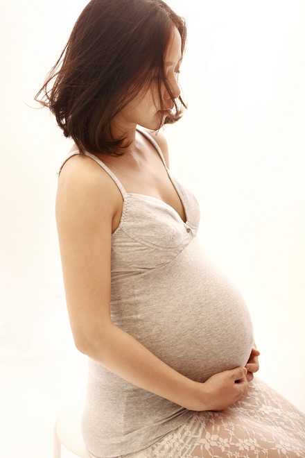 如何在孕晚期保持内裤干燥？